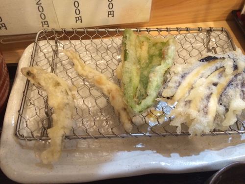 小樽の寿司屋通りにある天ぷら屋さん梵(よそぎ）のお昼の天ぷらセット